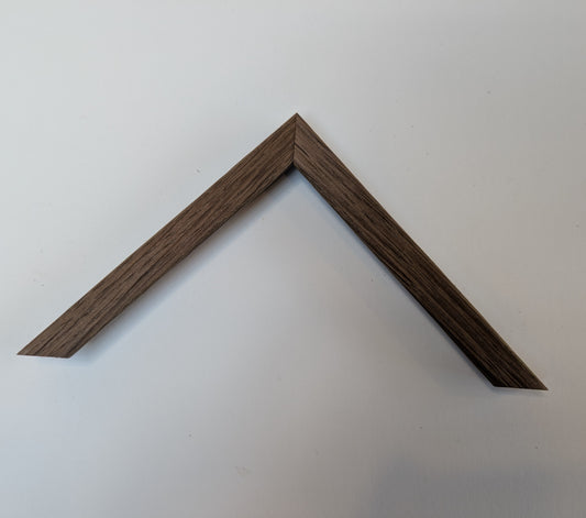 Moulding 107 (15x15), Walnut