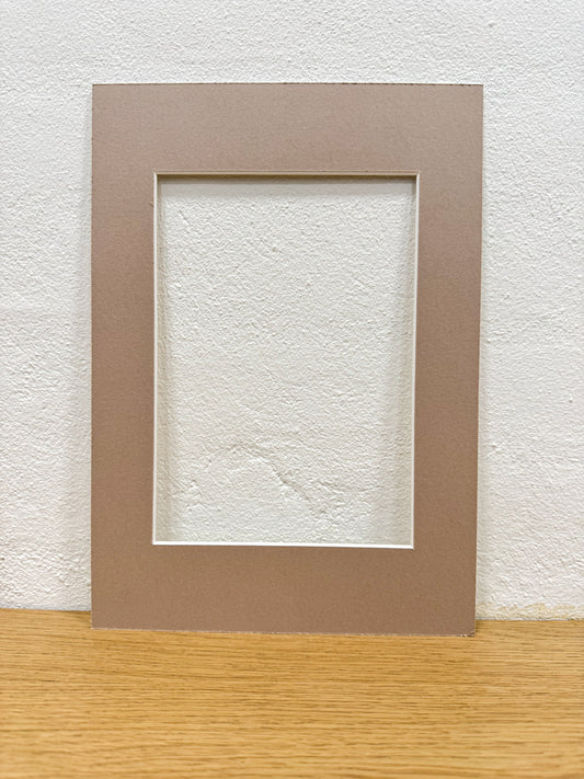 Mount Beige (White Core)